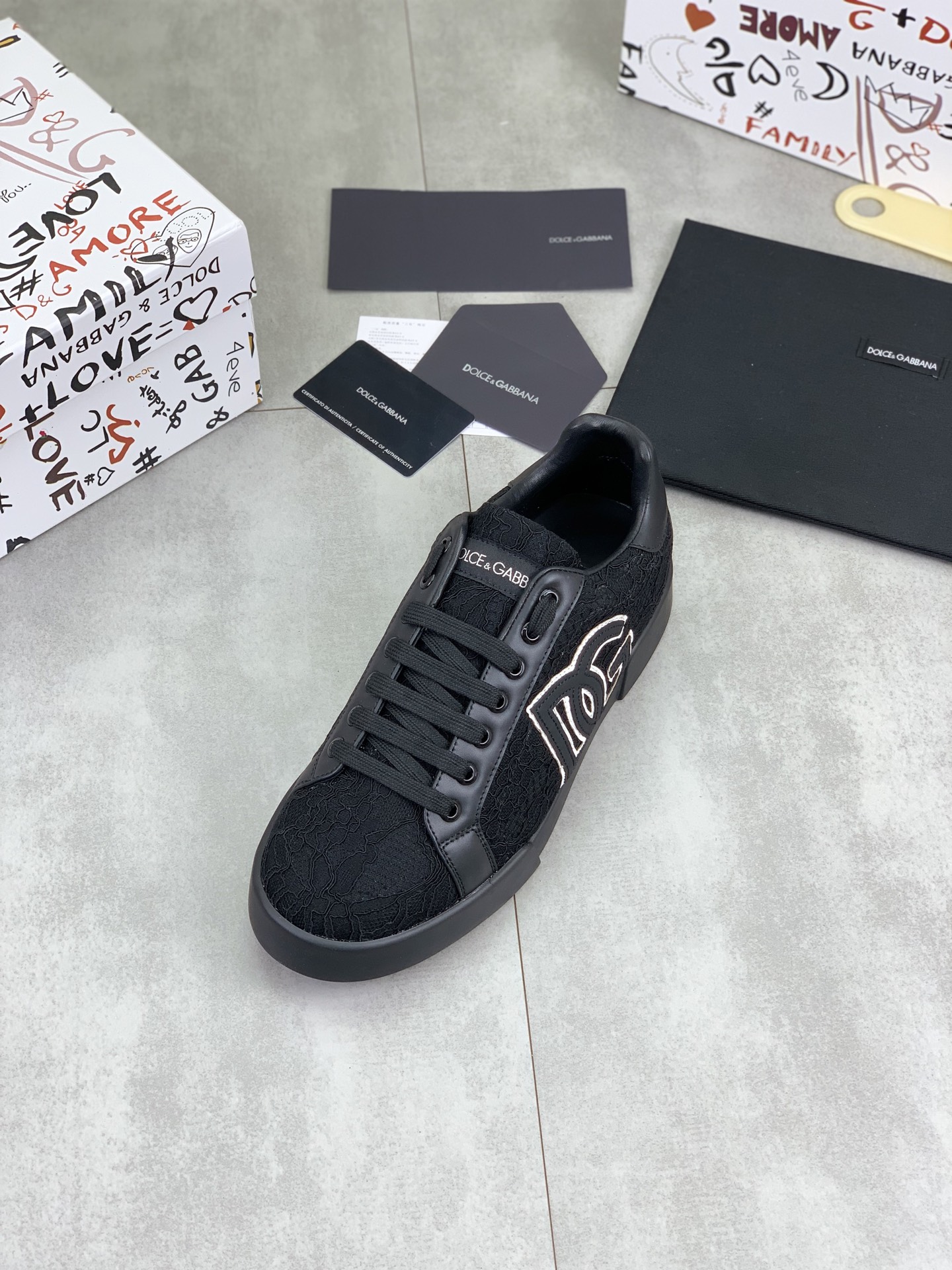 olce & Gabbana shoe